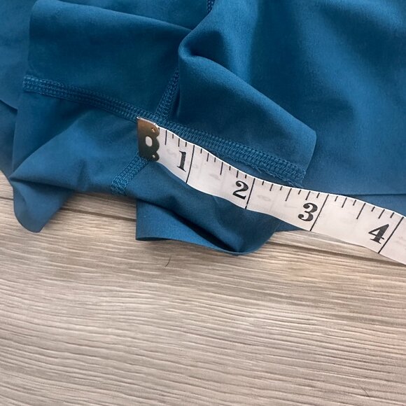 Athleta high rise run with it shorts - Picture 4 of 7